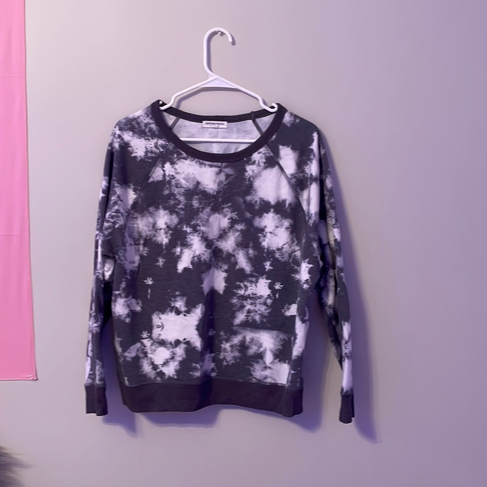 Crewneck